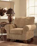 Townhouse Tawny Loveseat